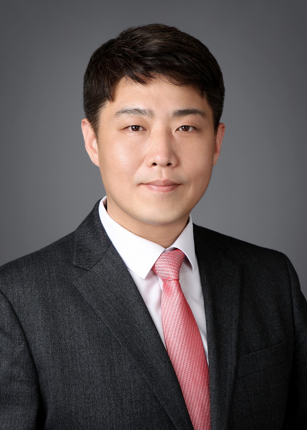 정지웅 상무